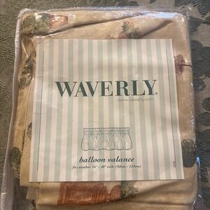 Vintage Waverly Balloon Valance - Terra Cotta Topiaries